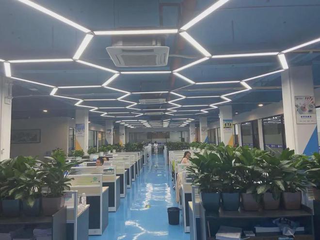深化会员服务 共促行业发展——深圳市工业自动化行业协会秘书长一行走访理事单位吉祥云科技、毅云科技